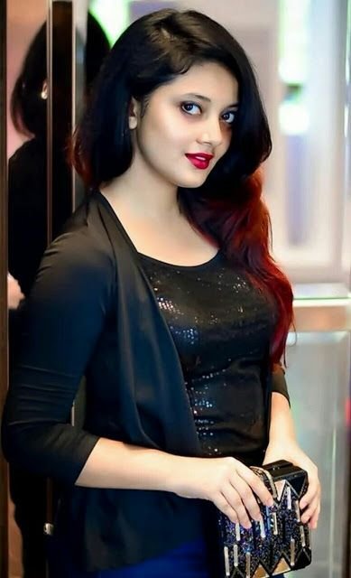 riya-ncr-girls-model-escort